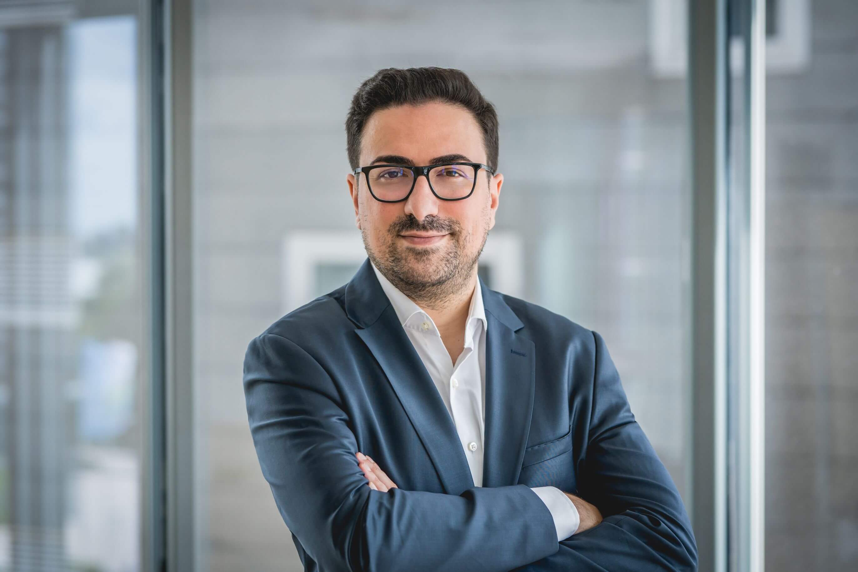 Mehmet Kayir - Dynamics 365 CE Architekt - Ex-Microsoft Architekt - CEO Leading Business Solution GmbH